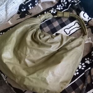 HOBO Sage Leather Hobo Bag